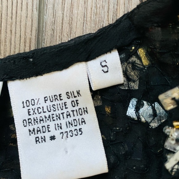 100% silk Sequin Embellished Jacket - Black and Gold - Picture 8 of 9